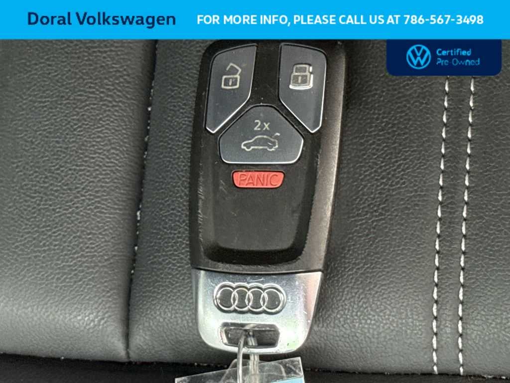 2023 Audi Q5 S line Premium Plus