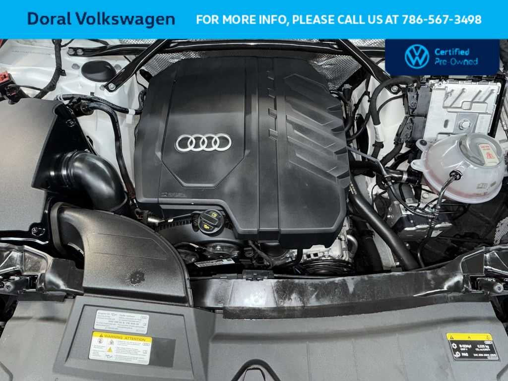 2023 Audi Q5 S line Premium