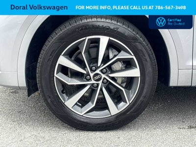 2023 Audi Q5 S line Premium