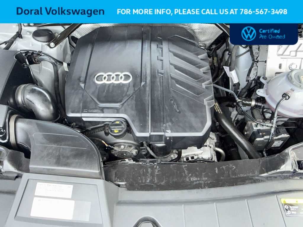2023 Audi Q5 S line Premium