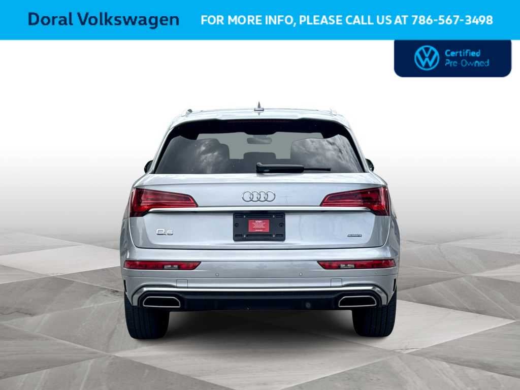 2023 Audi Q5 S line Premium