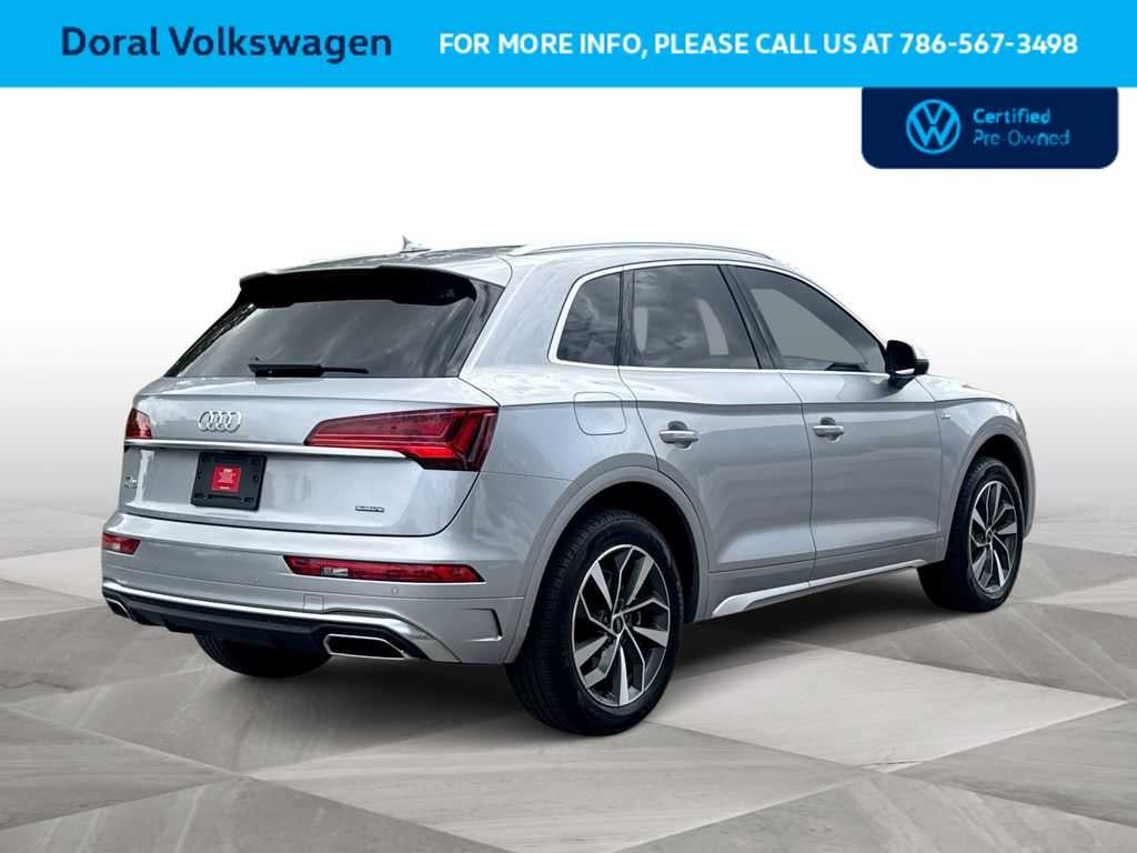 2023 Audi Q5 S line Premium