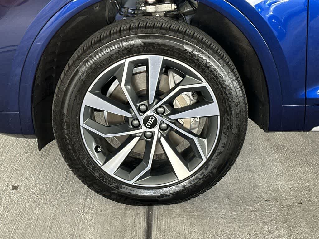 2022 Audi Q5 S line Premium