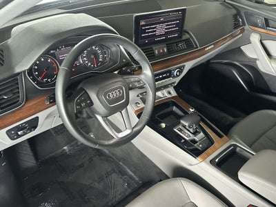 2022 Audi Q5 S line Premium