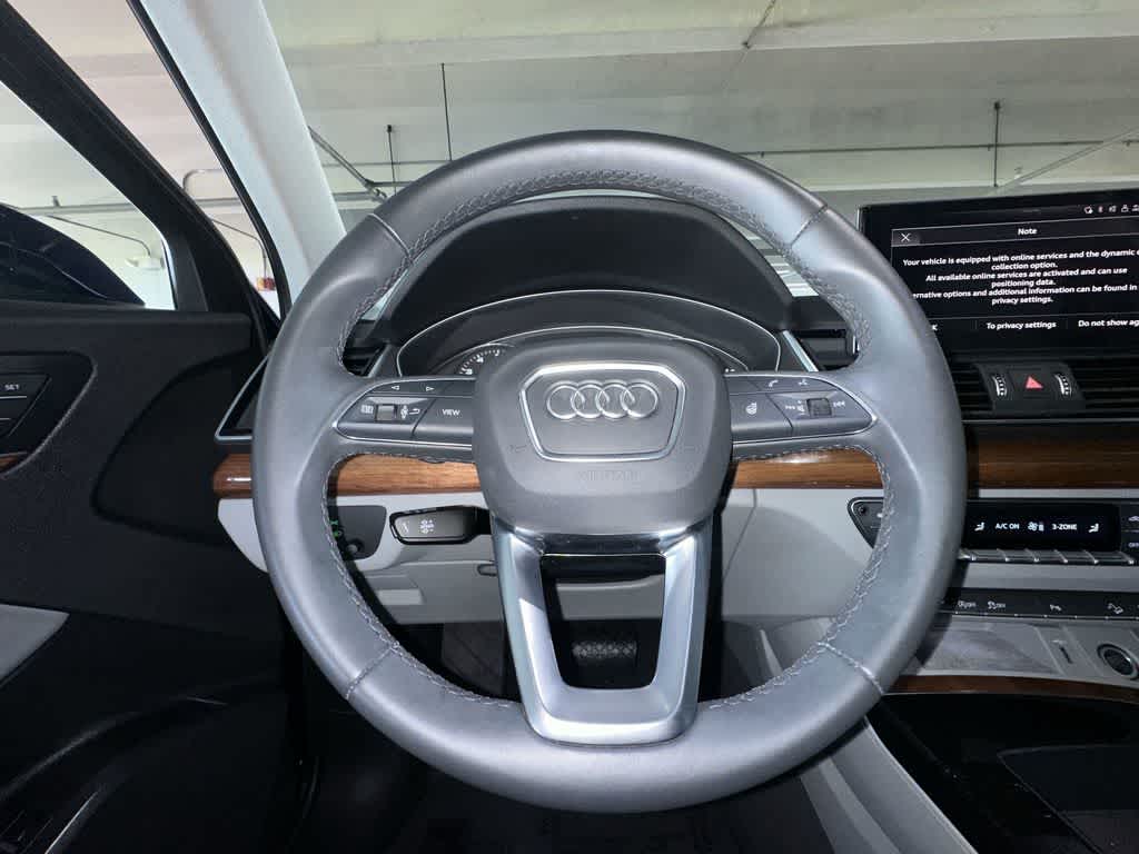 2022 Audi Q5 S line Premium