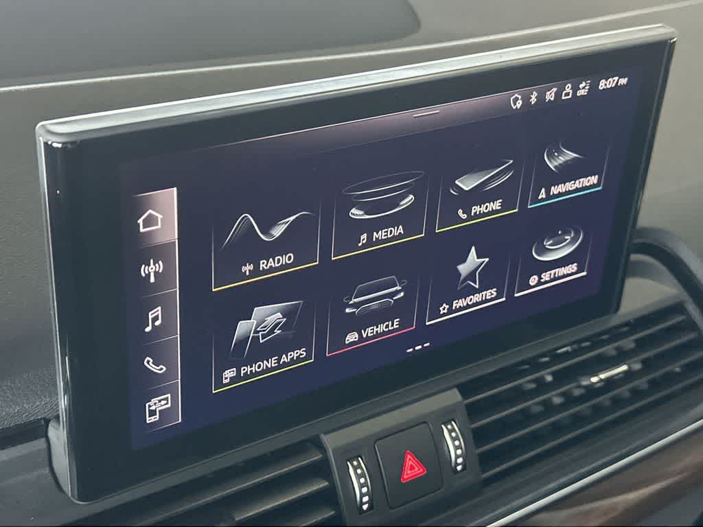 2022 Audi Q5 S line Premium
