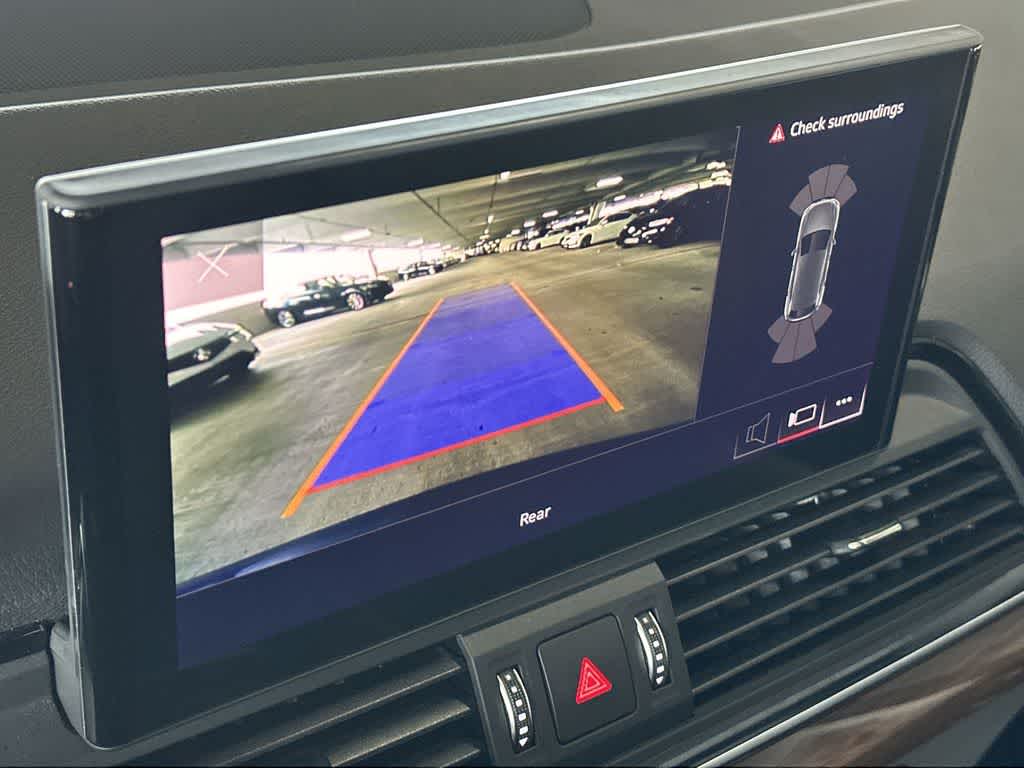 2022 Audi Q5 S line Premium