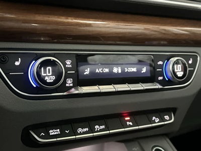 2022 Audi Q5 S line Premium