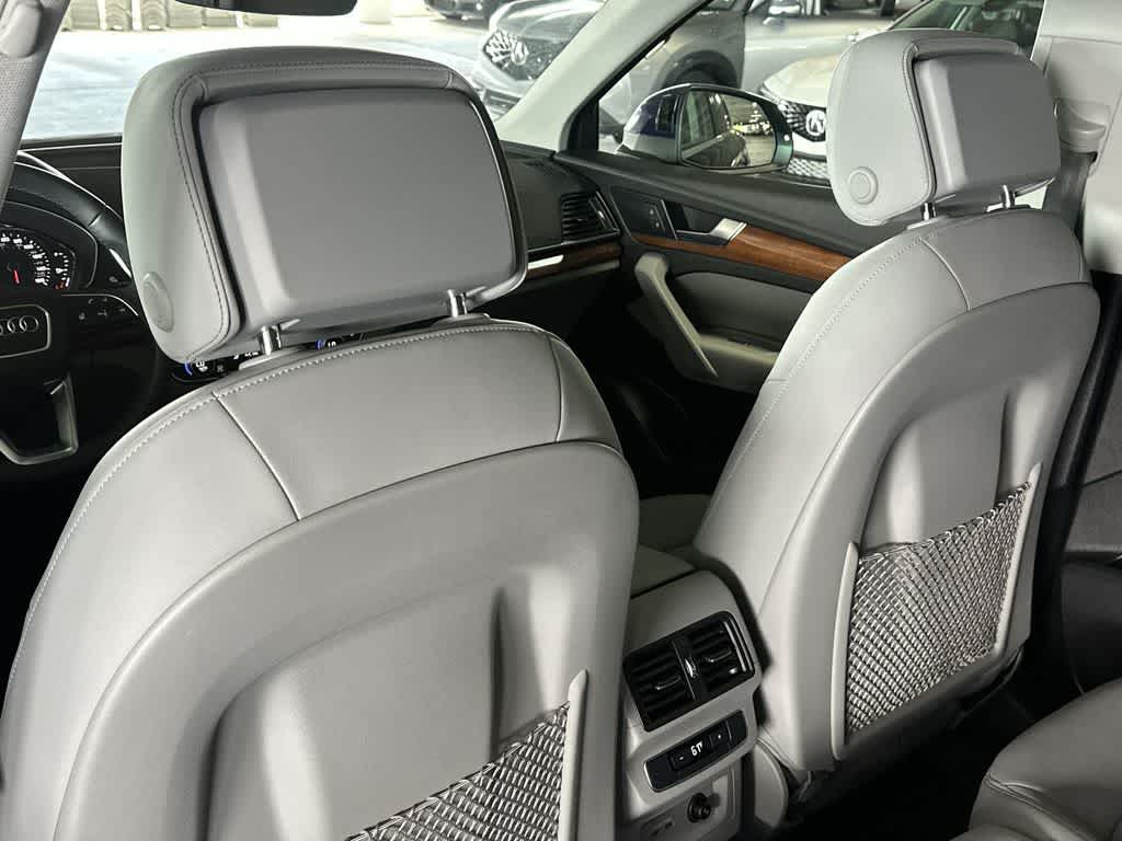 2022 Audi Q5 S line Premium