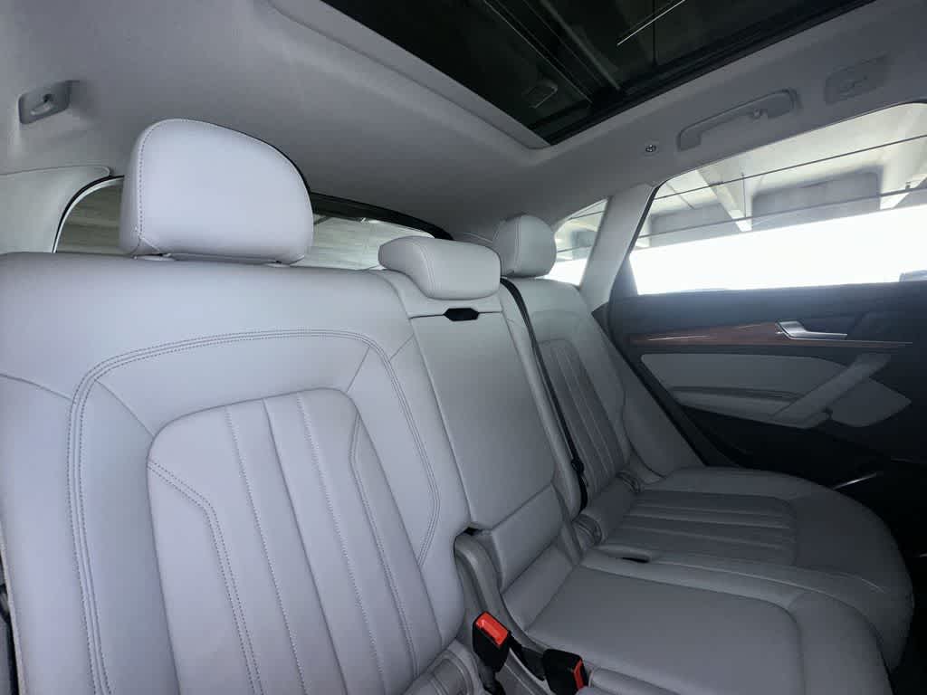 2022 Audi Q5 S line Premium