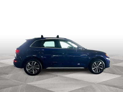 2022 Audi Q5 S line Premium