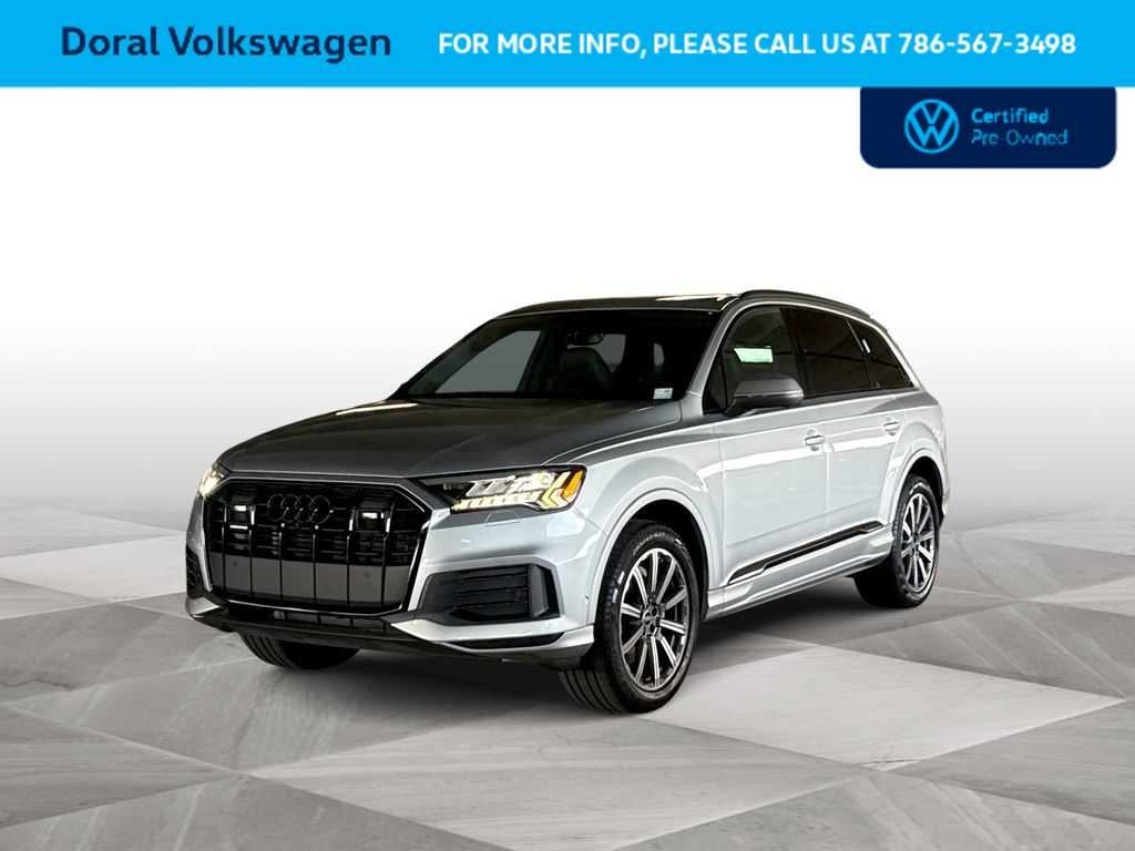 2023 Audi Q7 Premium Plus