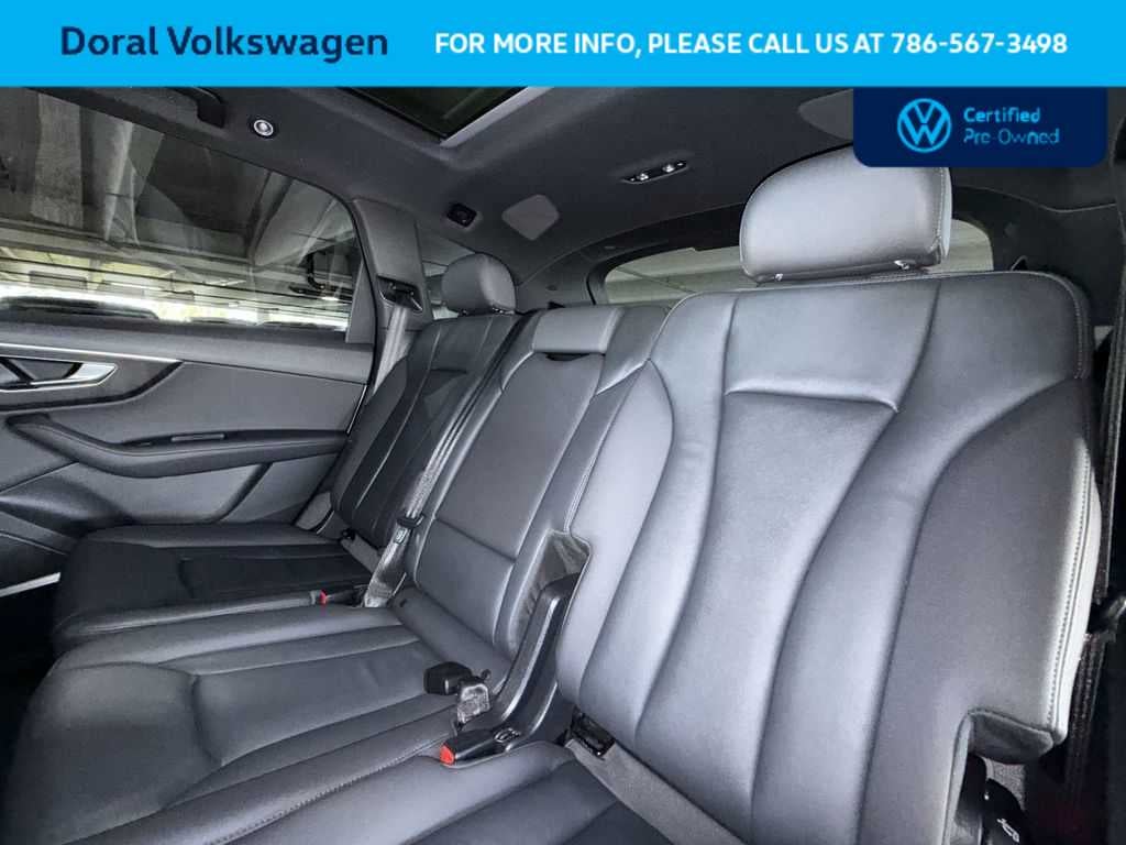 2023 Audi Q7 Premium Plus