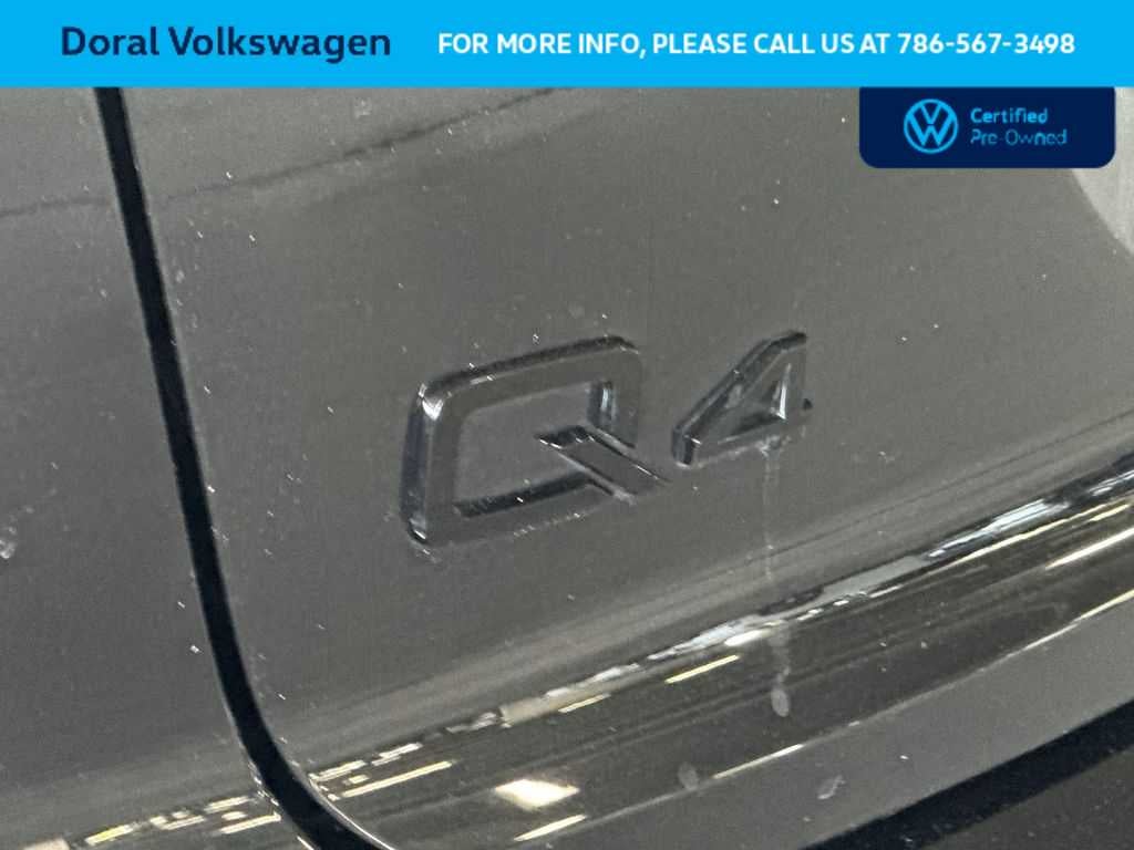2024 Audi Q4 e-tron Premium Plus