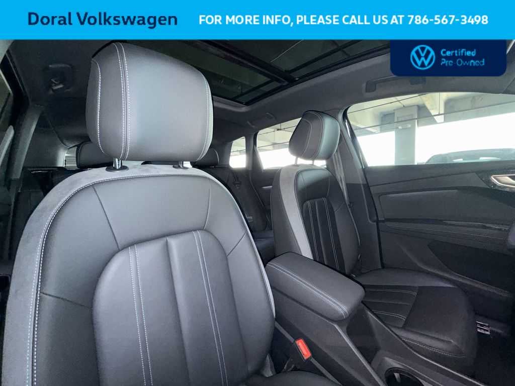 2024 Audi Q4 e-tron Premium Plus