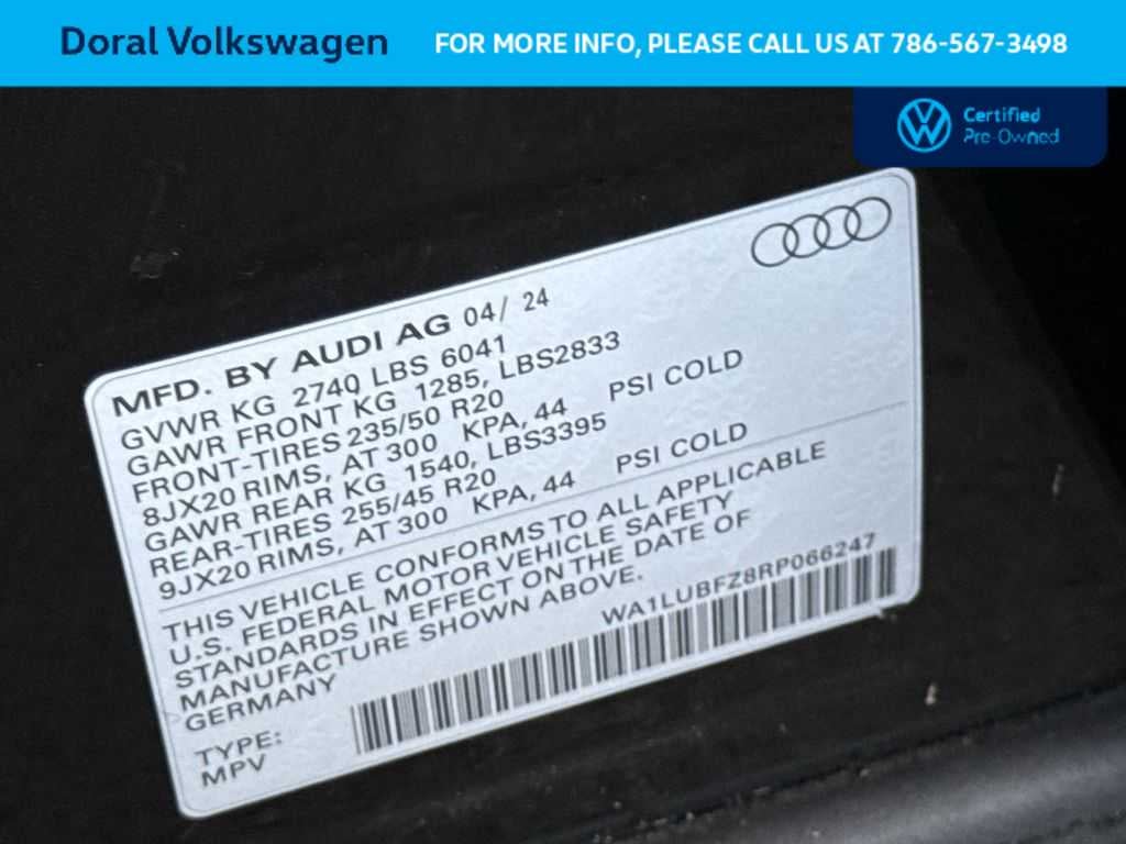 2024 Audi Q4 e-tron Premium Plus