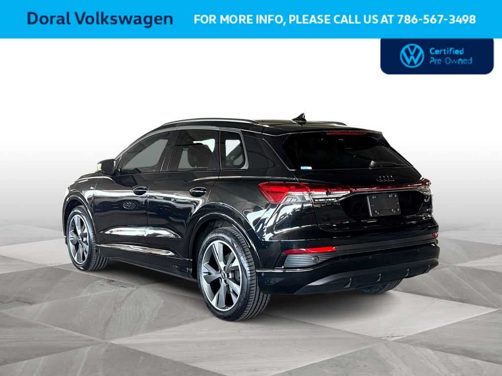 2024 Audi Q4 e-tron Premium Plus
