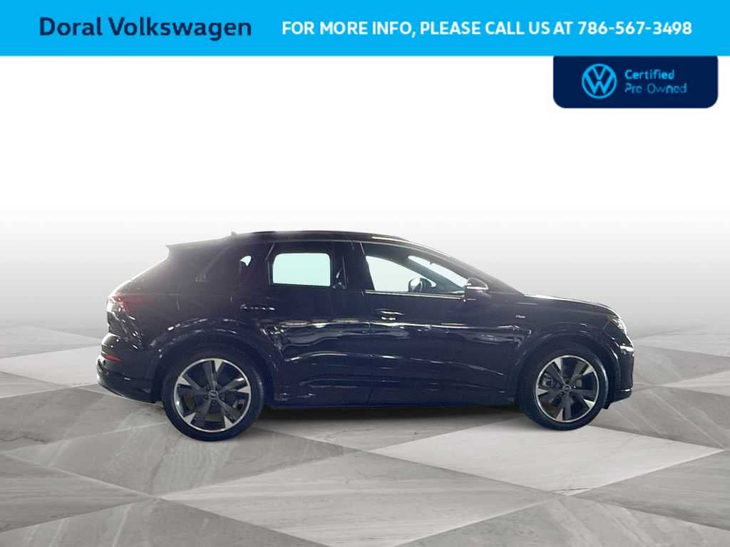 2024 Audi Q4 e-tron Premium Plus