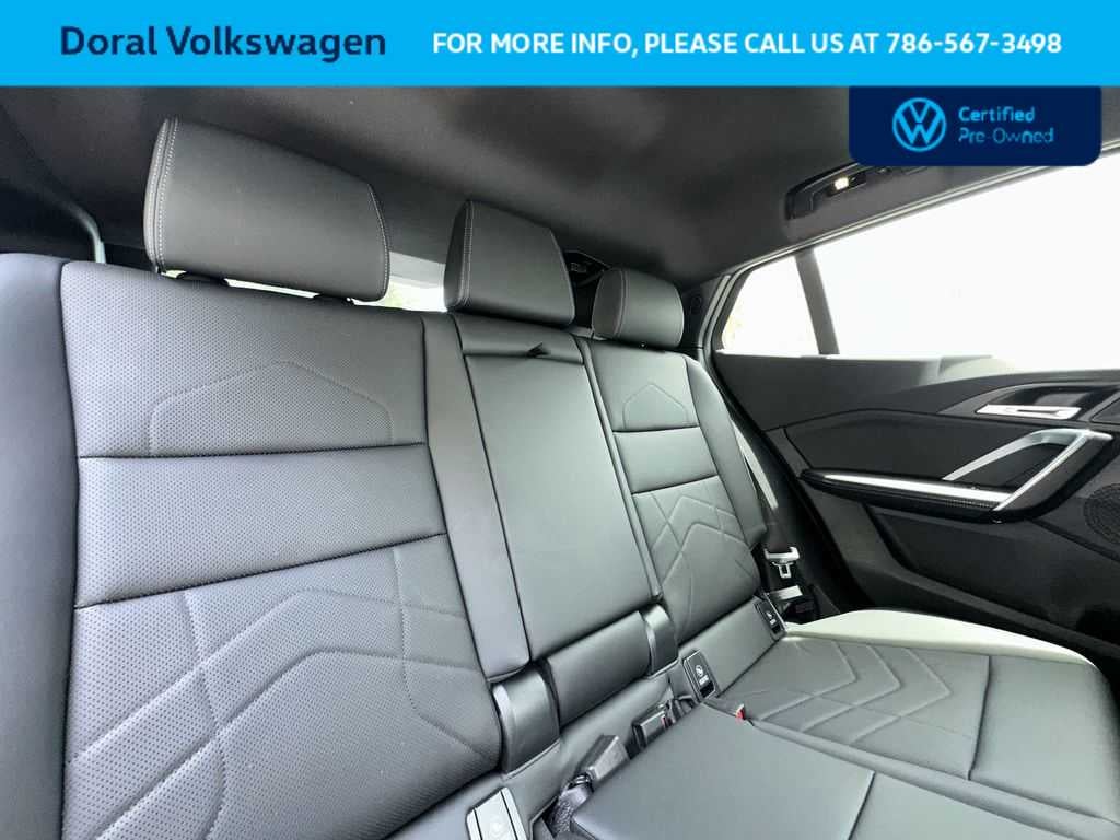 2025 BMW X2 xDrive28i xDrive28i
