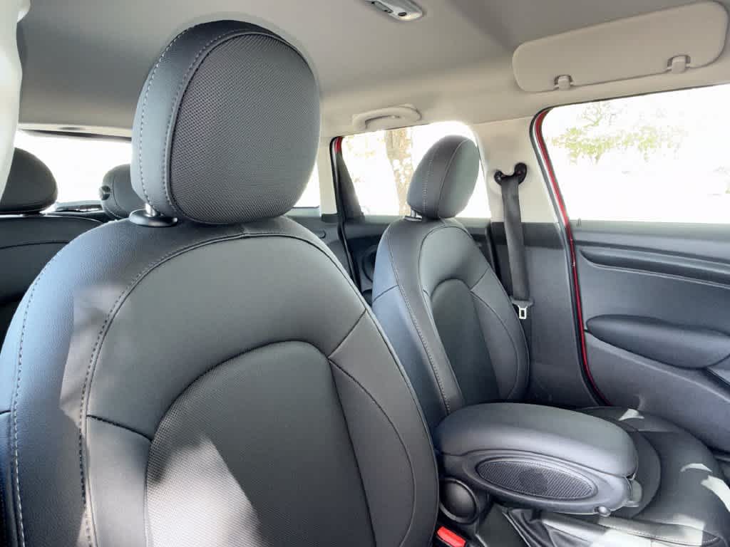 2024 MINI Hardtop 4 Door Cooper