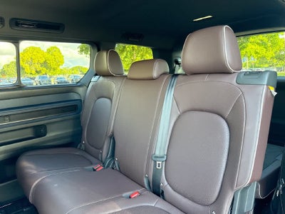 2025 Volkswagen ID. Buzz Pro S
