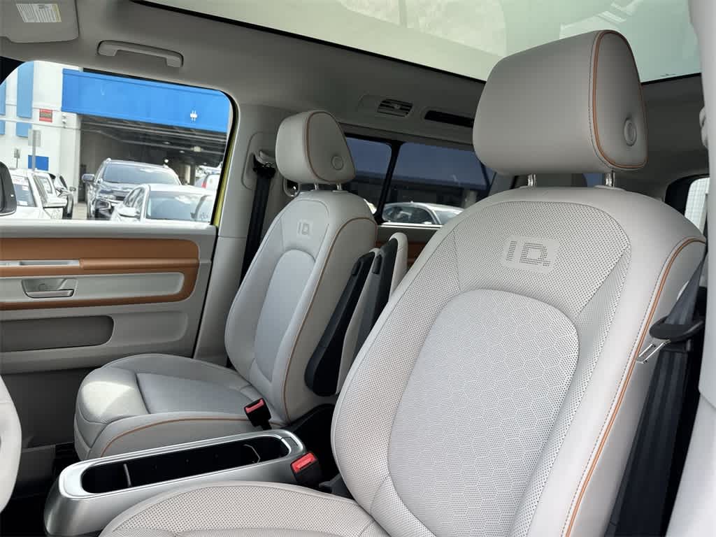 2025 Volkswagen ID. Buzz Pro S Plus