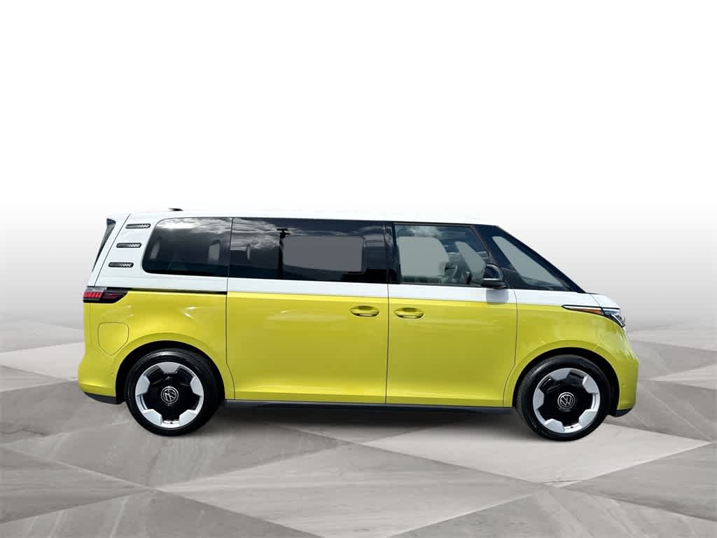2025 Volkswagen ID. Buzz Pro S Plus