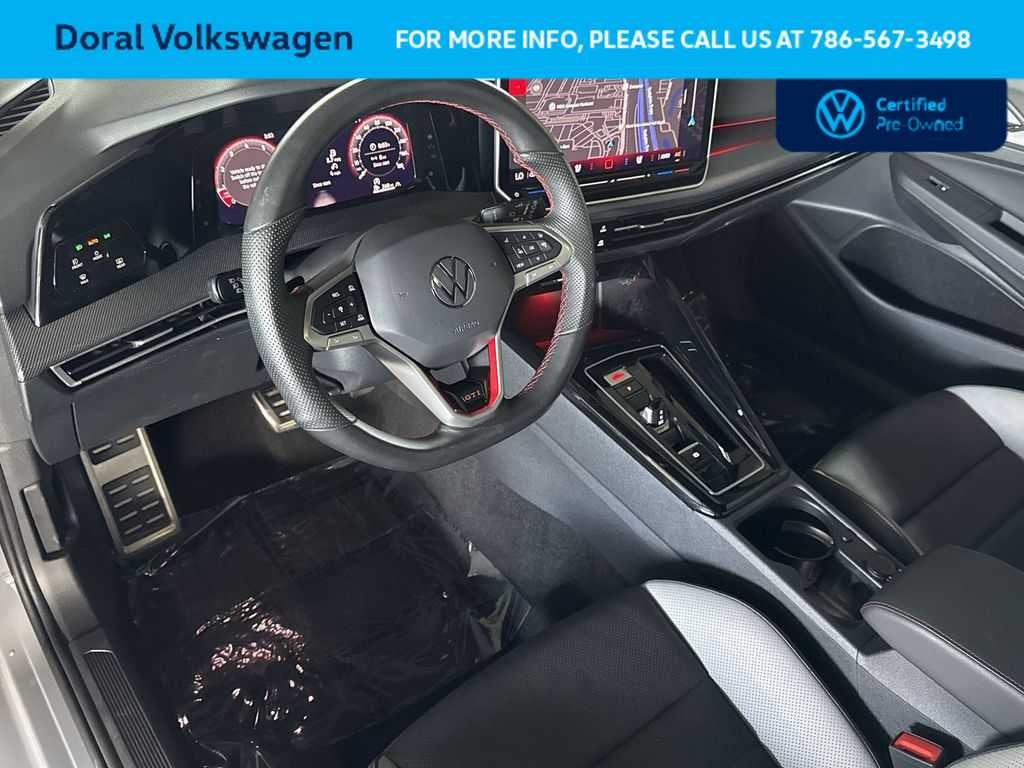 2025 Volkswagen Golf GTI SE
