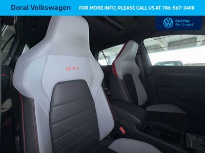 2025 Volkswagen Golf GTI SE