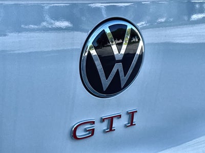 2026 Volkswagen Golf GTI SE