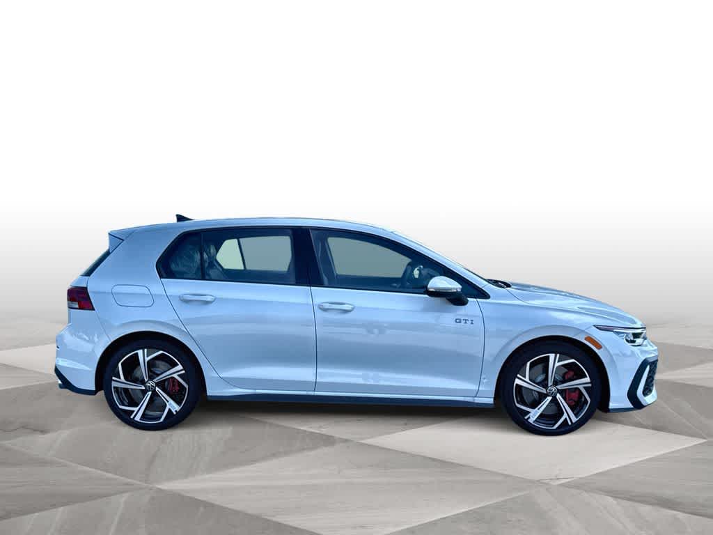 2026 Volkswagen Golf GTI SE