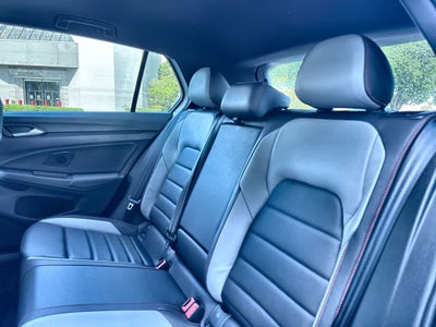 2026 Volkswagen Golf GTI SE