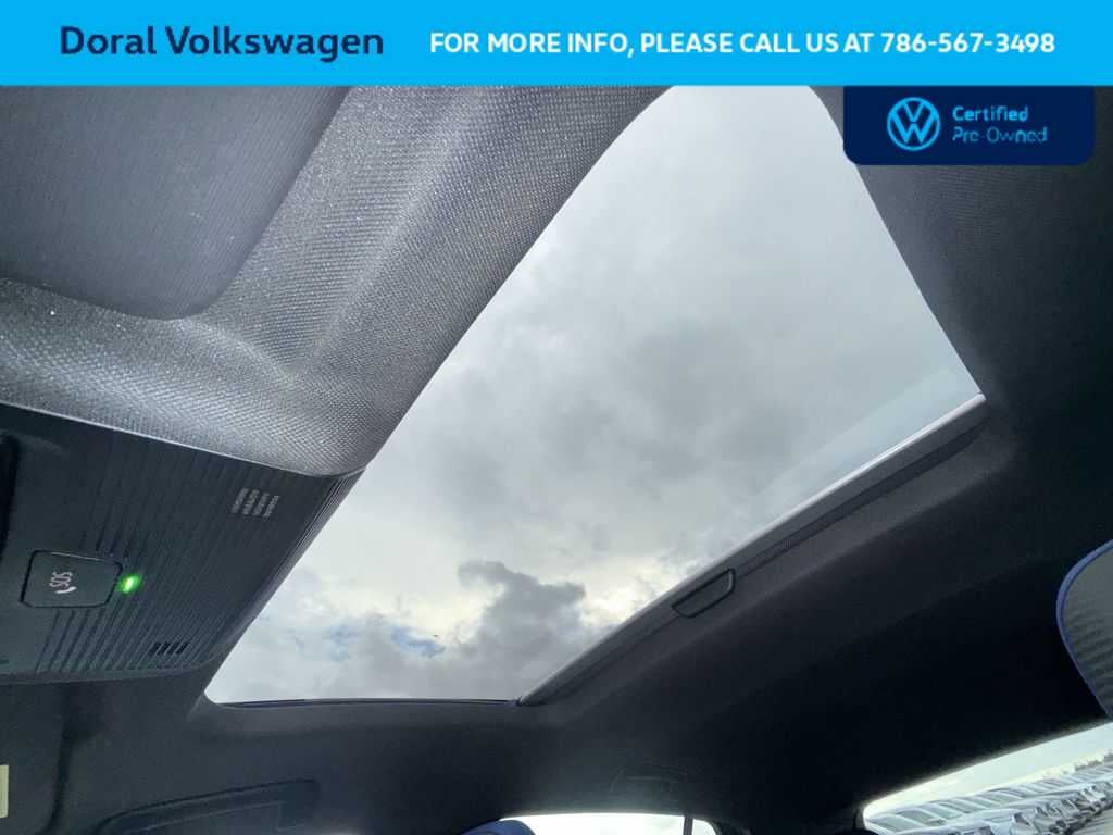 2024 Volkswagen Golf R 2.0T DSG