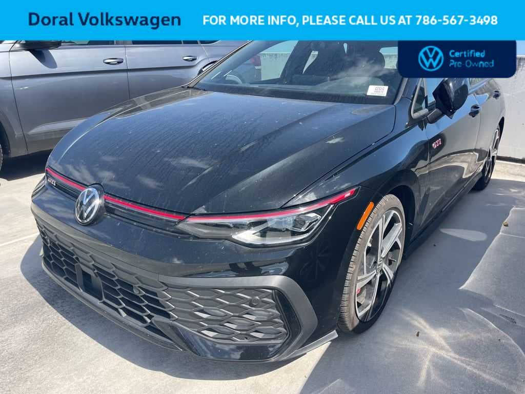 2025 Volkswagen Golf GTI SE