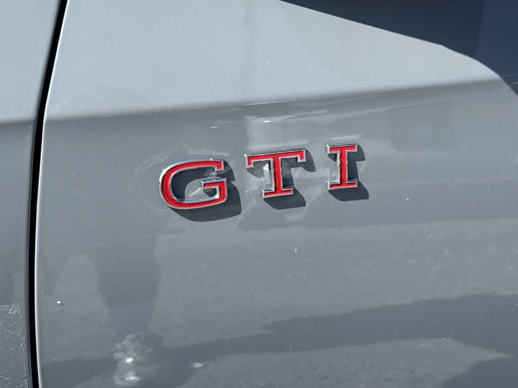 2026 Volkswagen Golf GTI SE