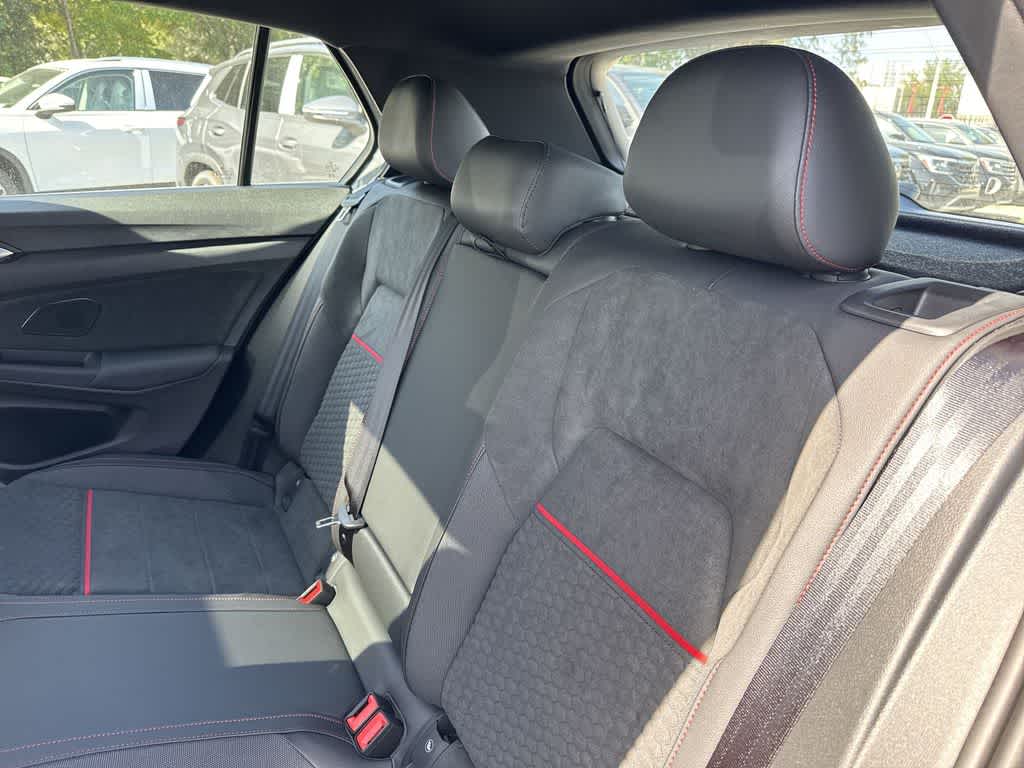 2026 Volkswagen Golf GTI SE
