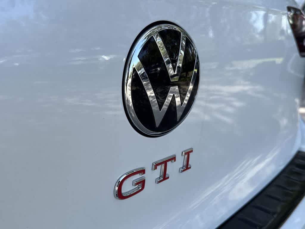 2026 Volkswagen Golf GTI SE