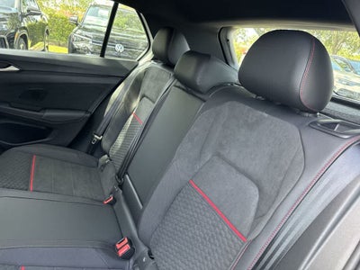 2026 Volkswagen Golf GTI SE