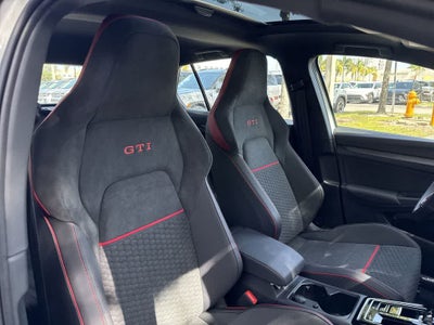 2026 Volkswagen Golf GTI SE